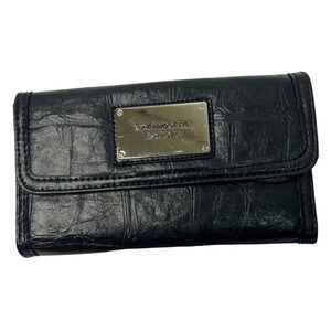 Liz Claiborne Women's‎ New Black Trifold Wallet